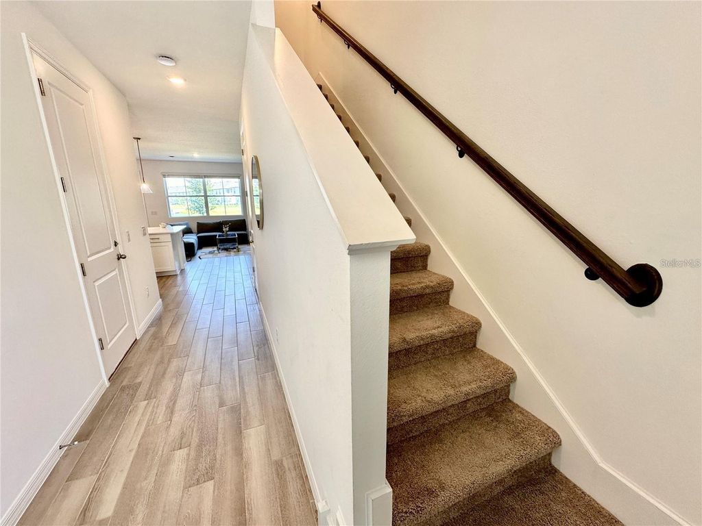 Photo of 1047 Plantation Lane, Davenport, FL 33896 (MLS # O6383887)