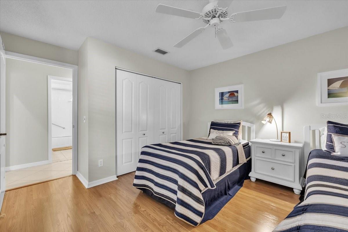 STONEYBROOK FAIRWAY VERANDAS 1 - Residential