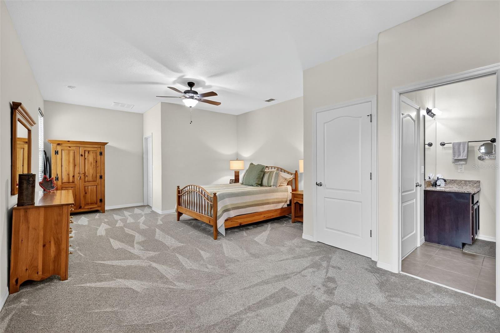 CRESTRIDGE/LEESBURG - Residential