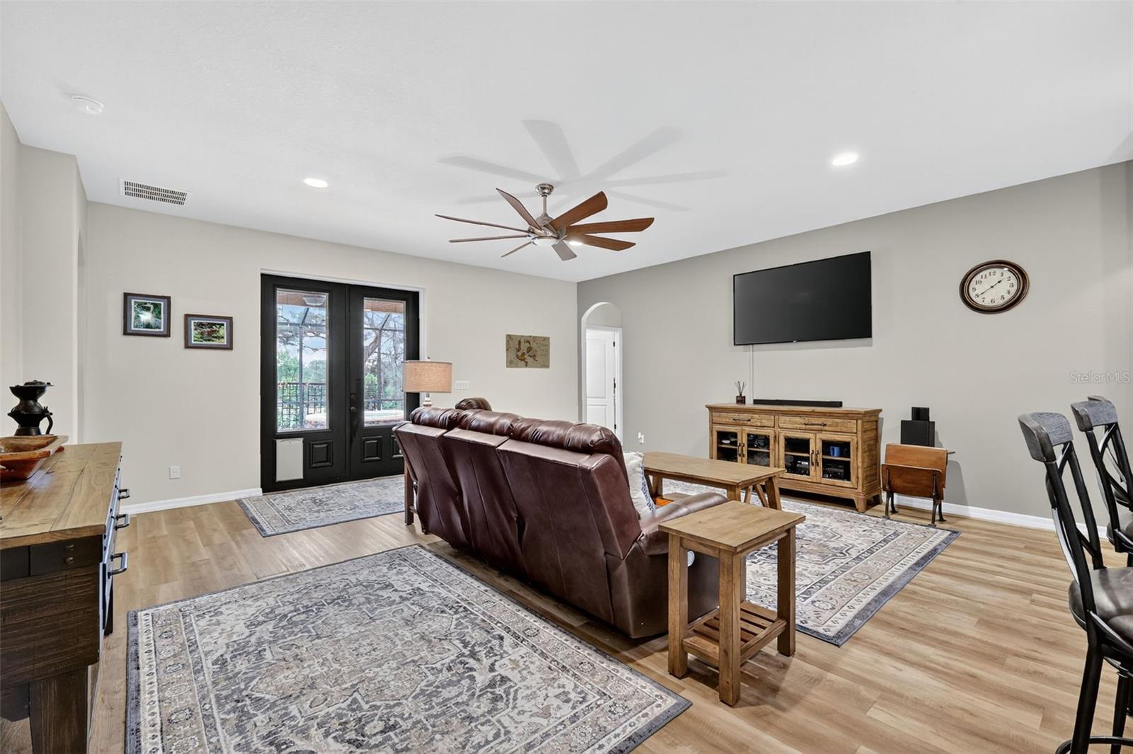 CRESTRIDGE/LEESBURG - Residential