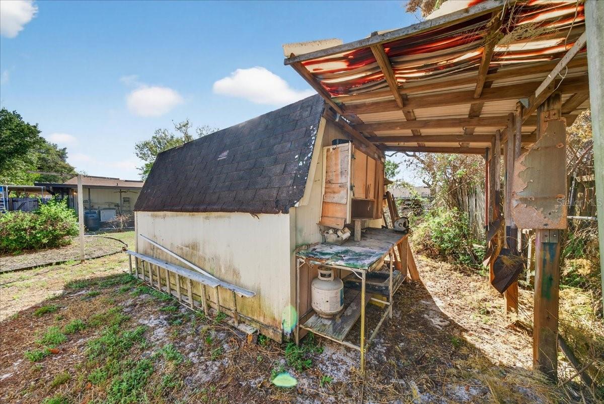 PEACH LAKE MANOR - Residential