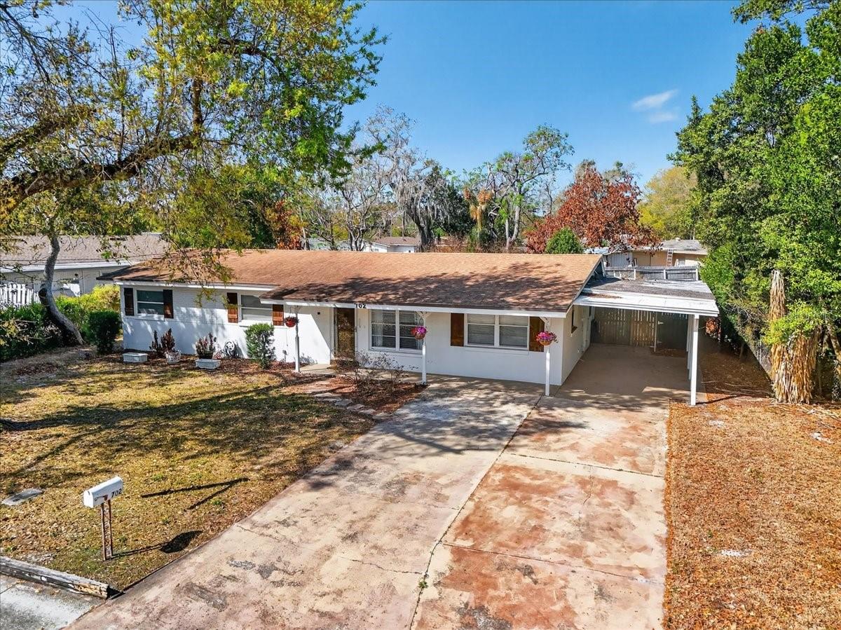 PEACH LAKE MANOR - Residential