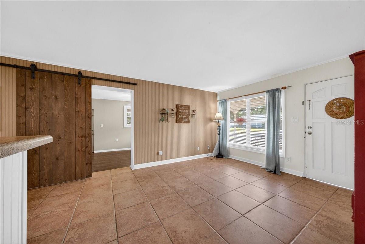 PEACH LAKE MANOR - Residential