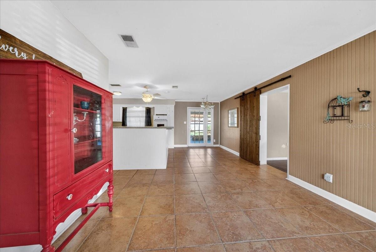 PEACH LAKE MANOR - Residential