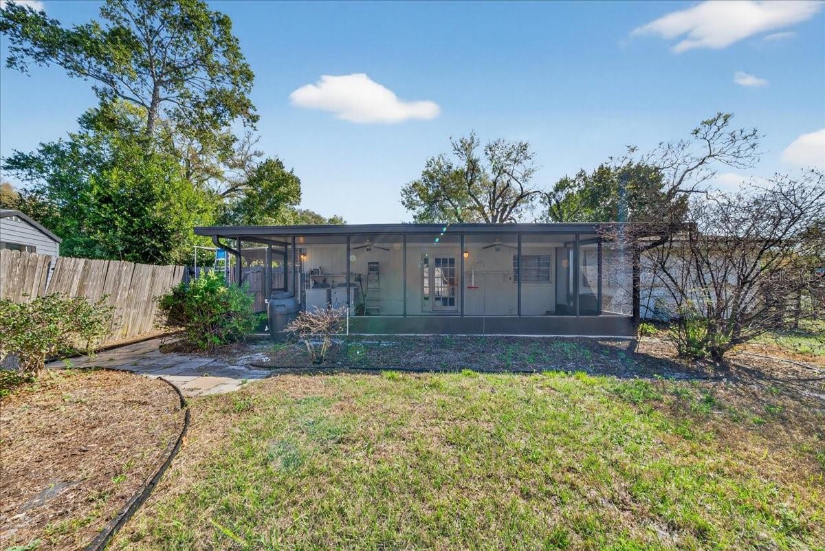 PEACH LAKE MANOR - Residential