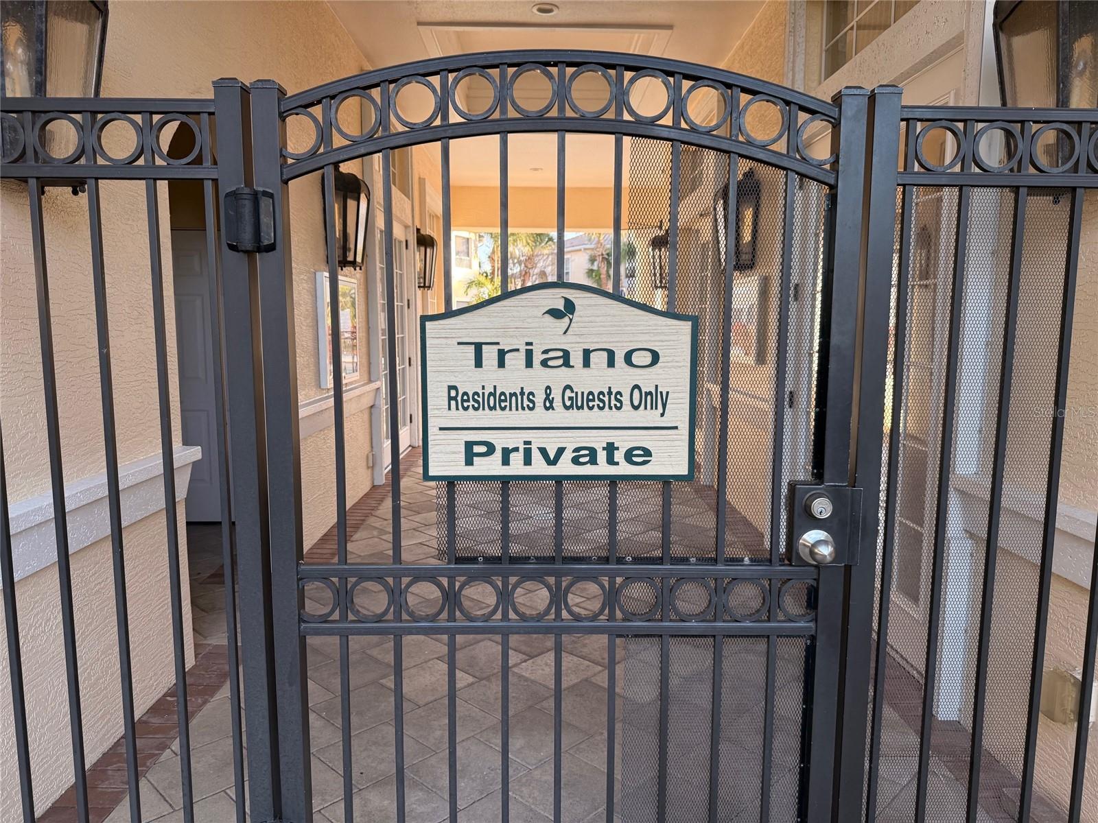 TRIANO - Residential Lease