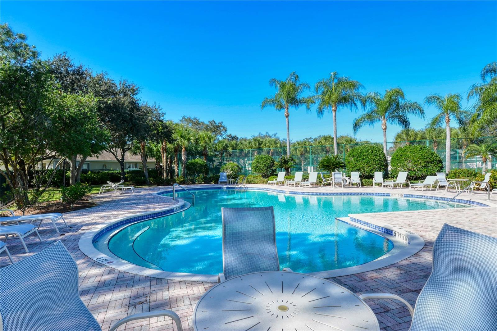 CARLYLE AT VILLAGES OF PALM-AIRE - Residential Lease