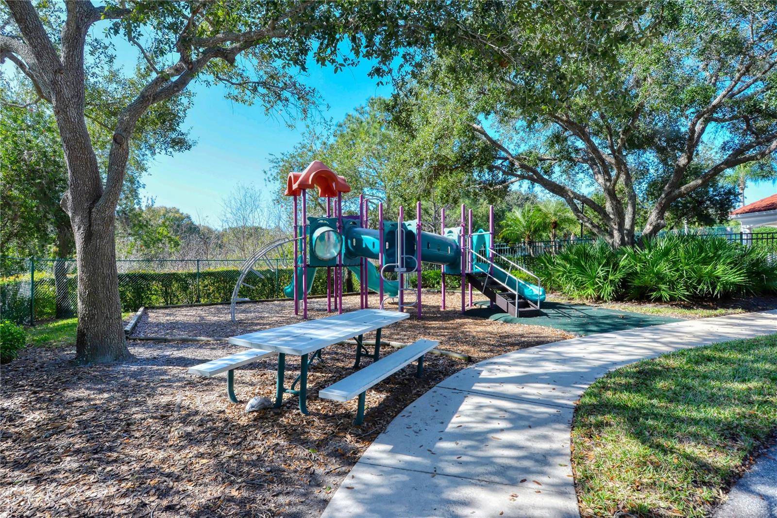 CARLYLE AT VILLAGES OF PALM-AIRE - Residential Lease