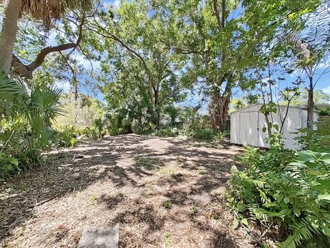 A home in TAMPA