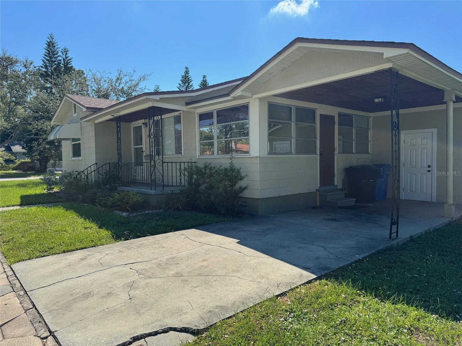 AVALON SUB 3 - Residential Lease