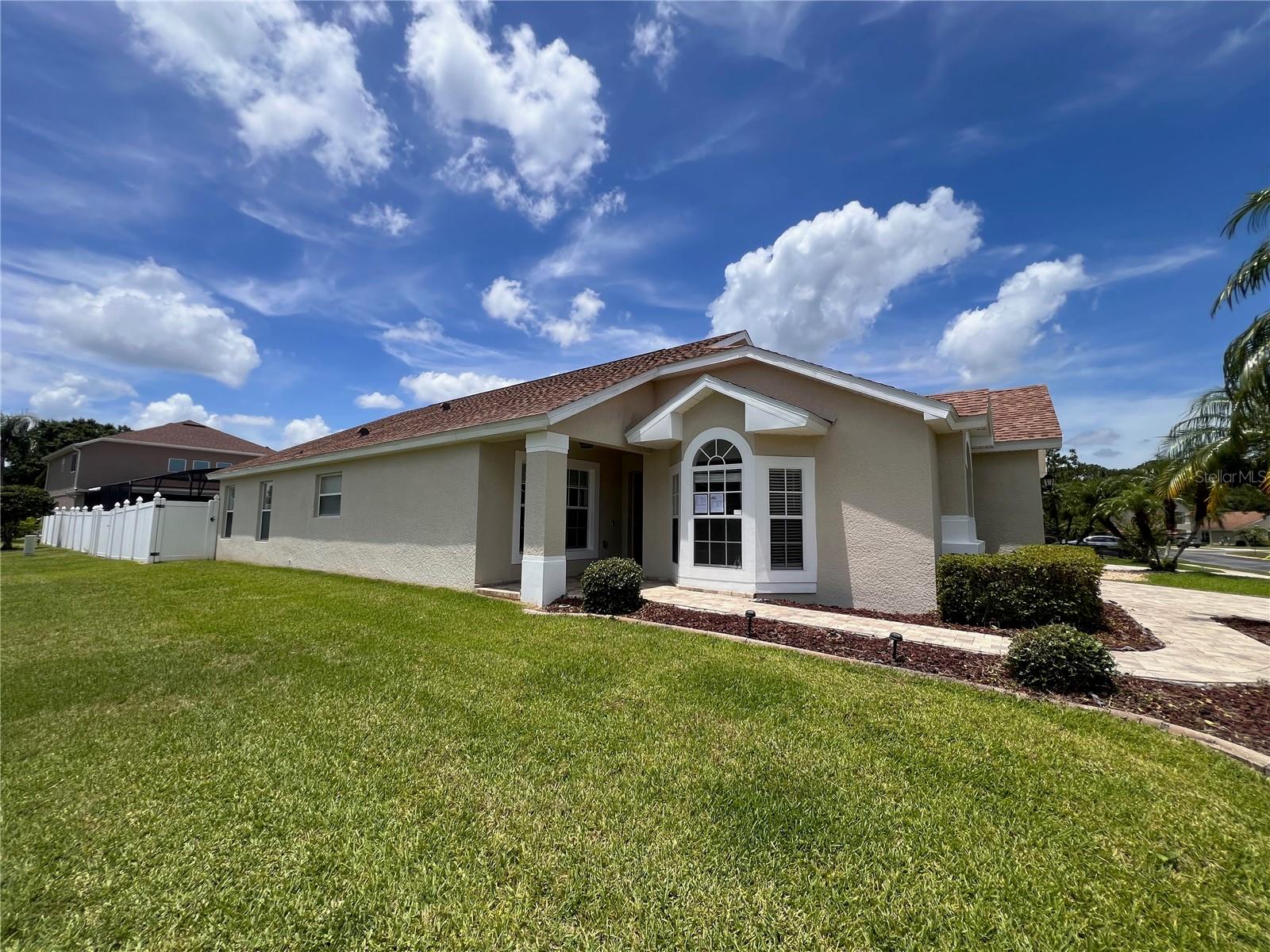 9003 PECKY CYPRESS WAY
