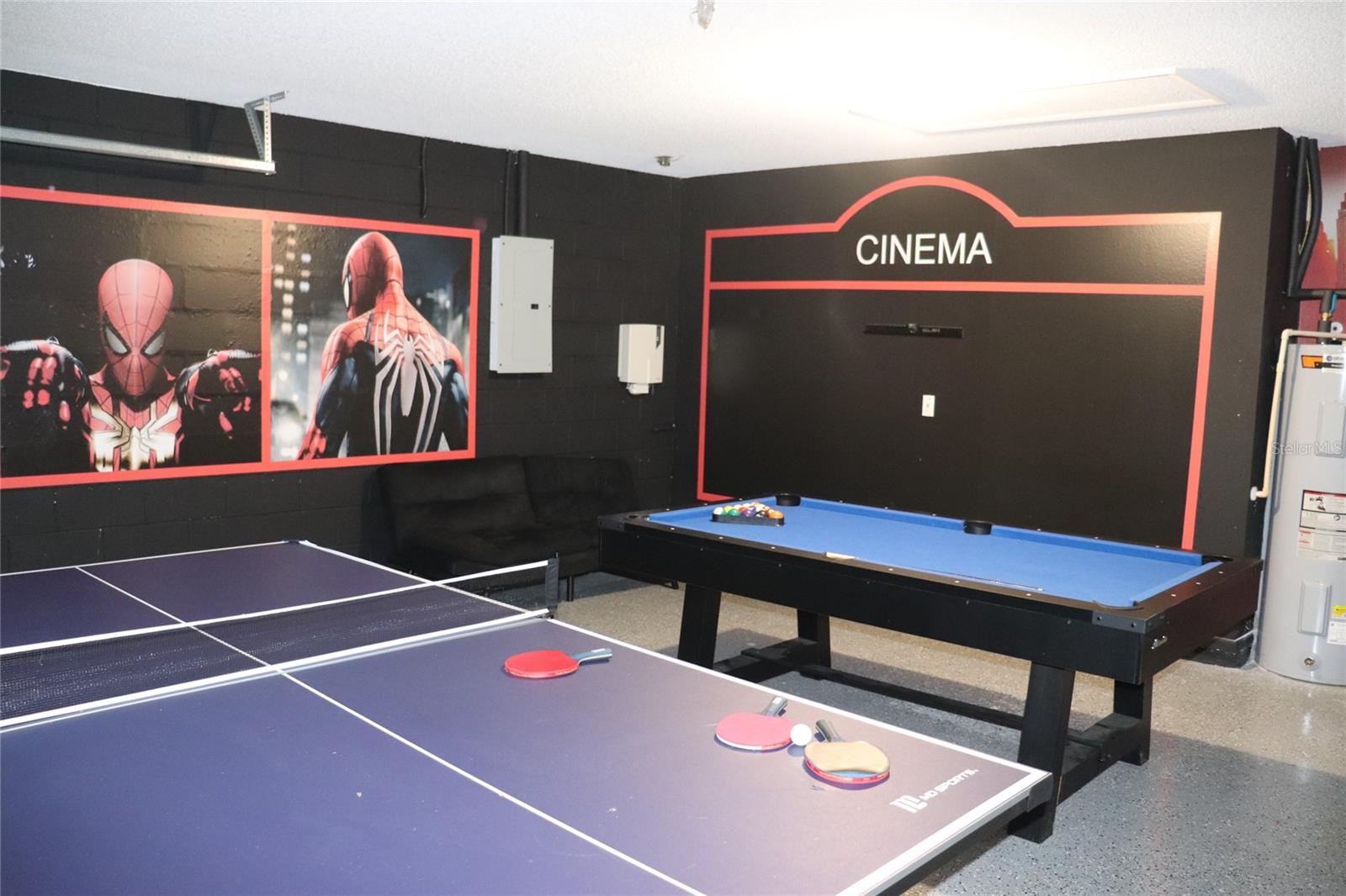 HAMPTON ESTATES - Residential Lease