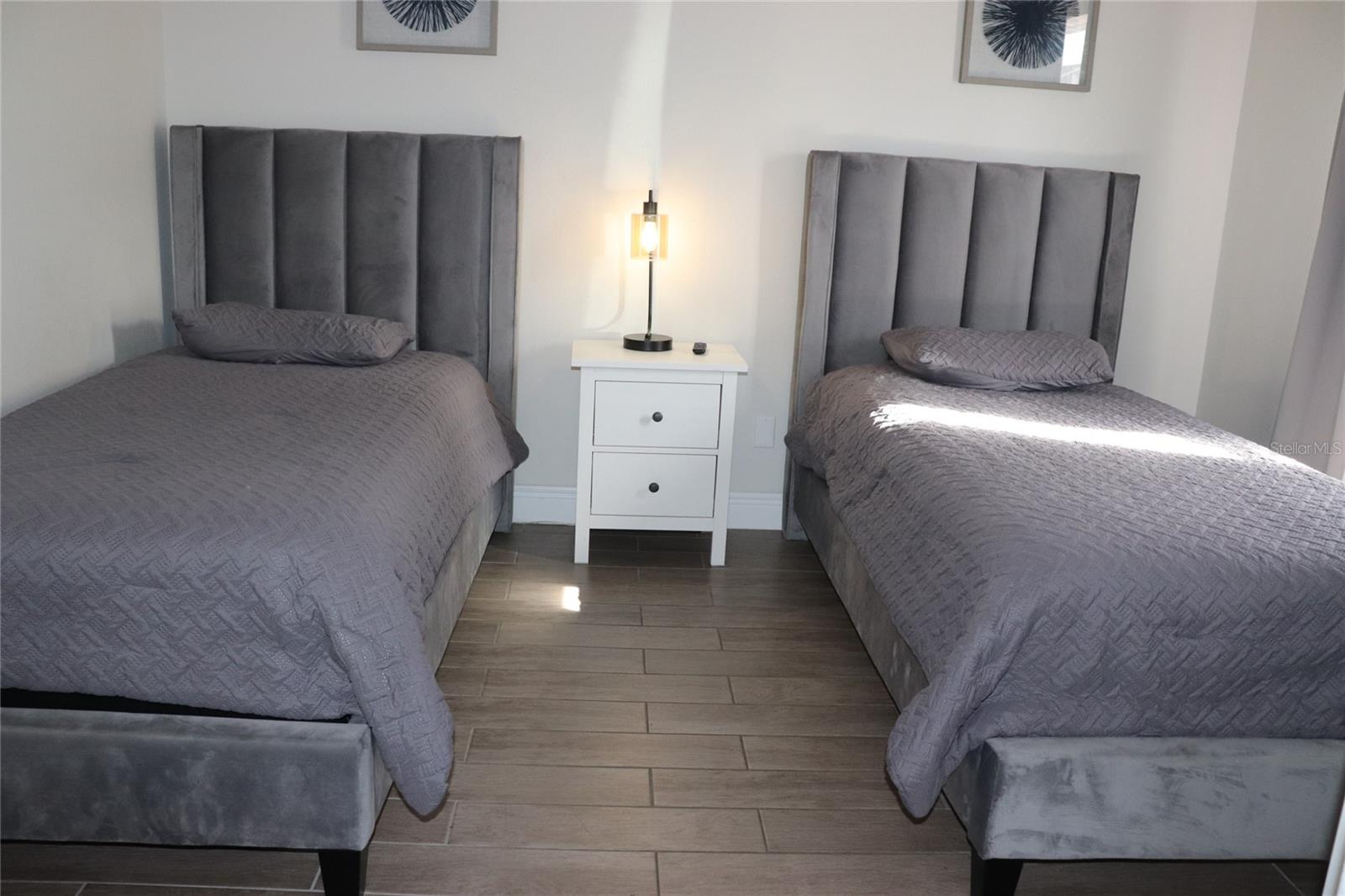 HAMPTON ESTATES - Residential Lease