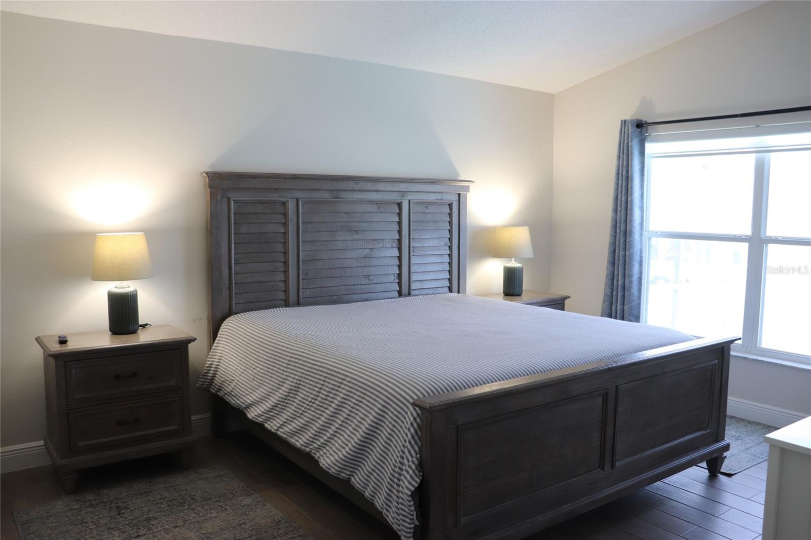 HAMPTON ESTATES - Residential Lease