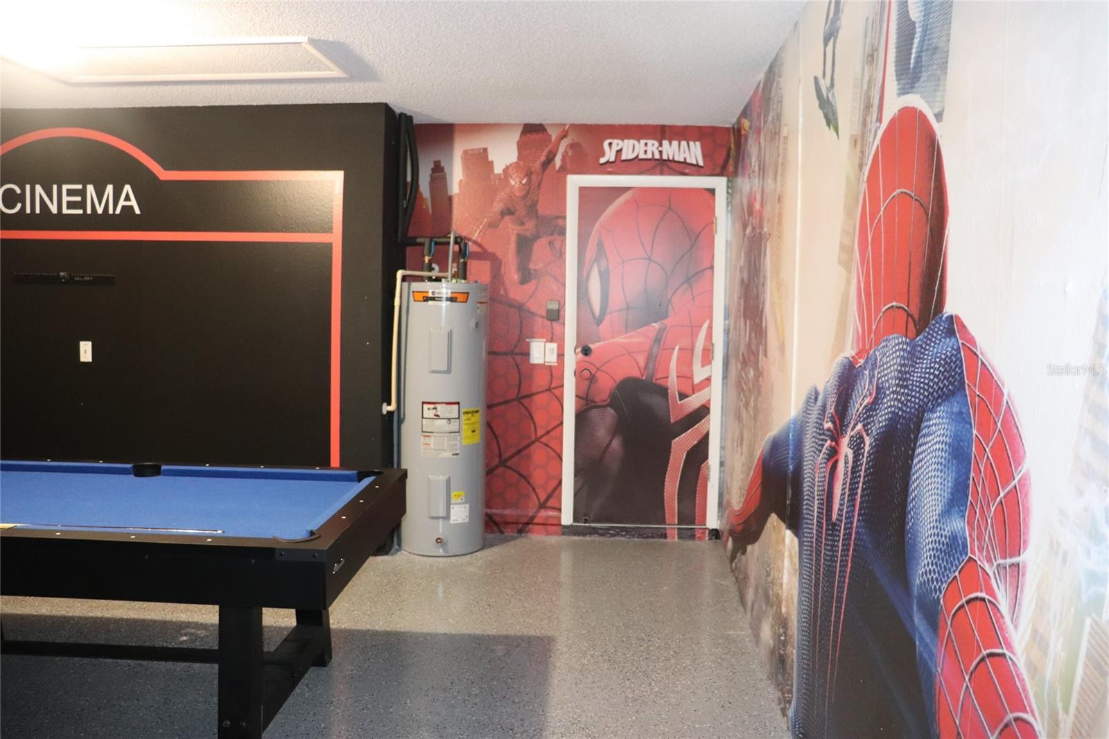 HAMPTON ESTATES - Residential Lease