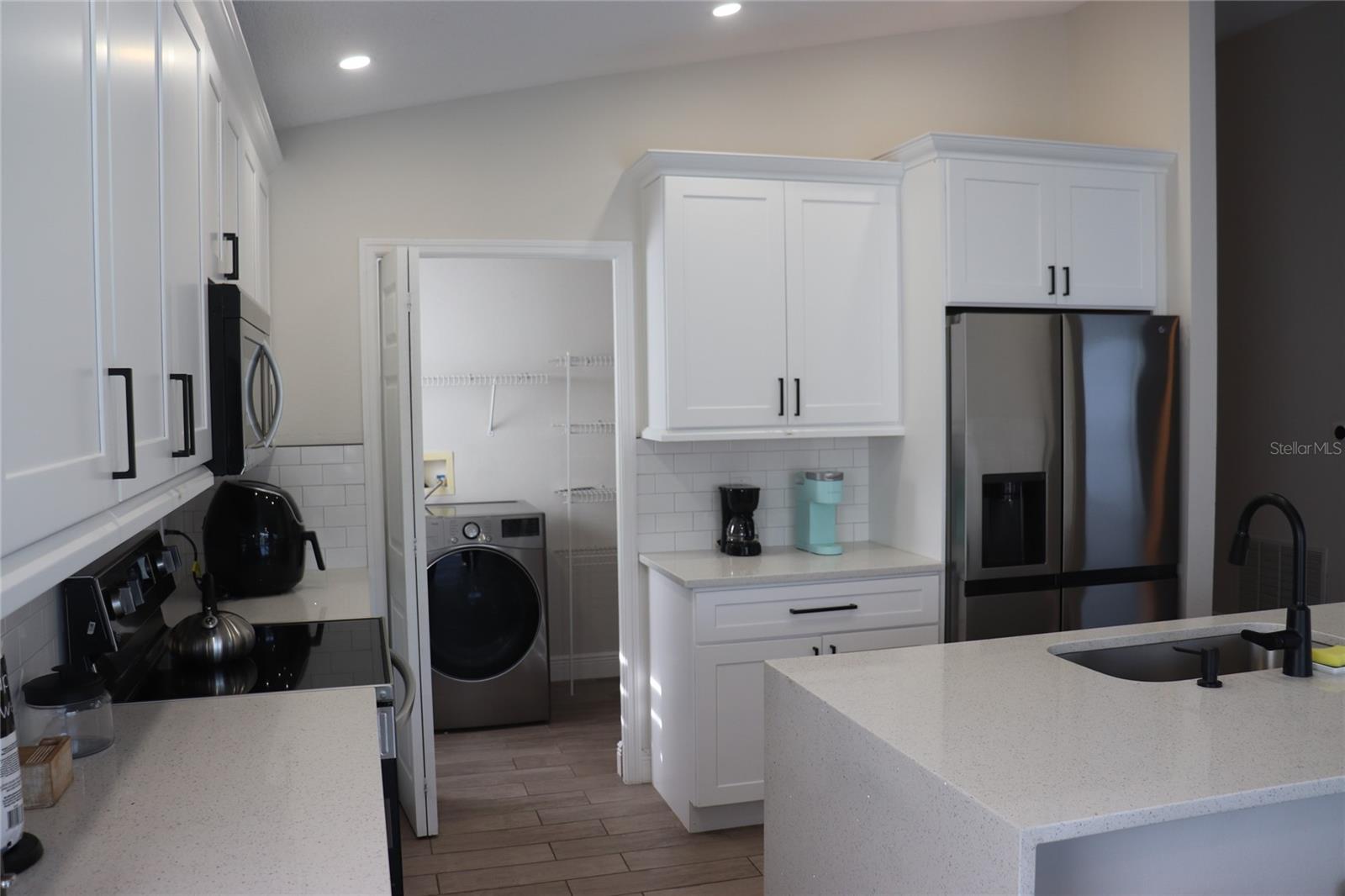 HAMPTON ESTATES - Residential Lease