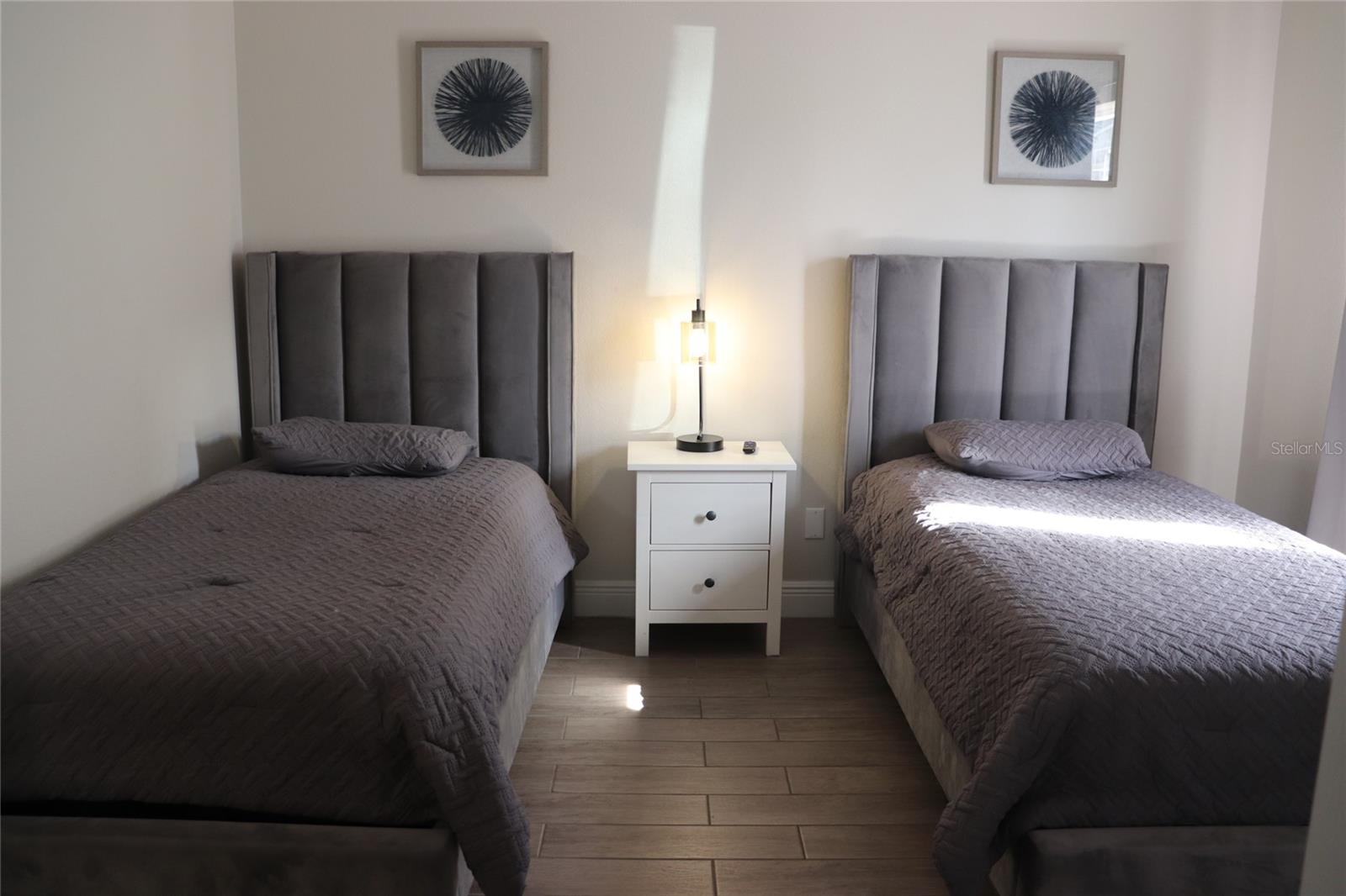 HAMPTON ESTATES - Residential Lease