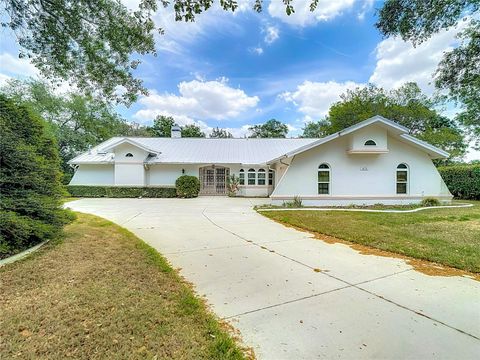 1276 MEREDITH DRIVE SPRING HILL FL 34608