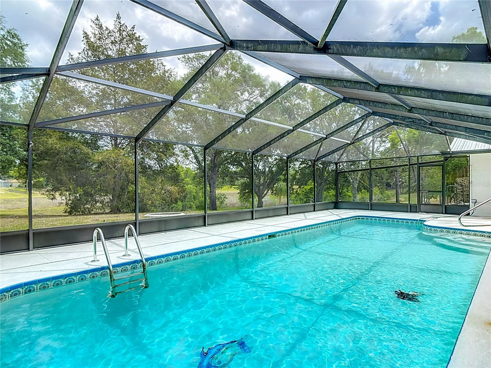 1276 MEREDITH DRIVE