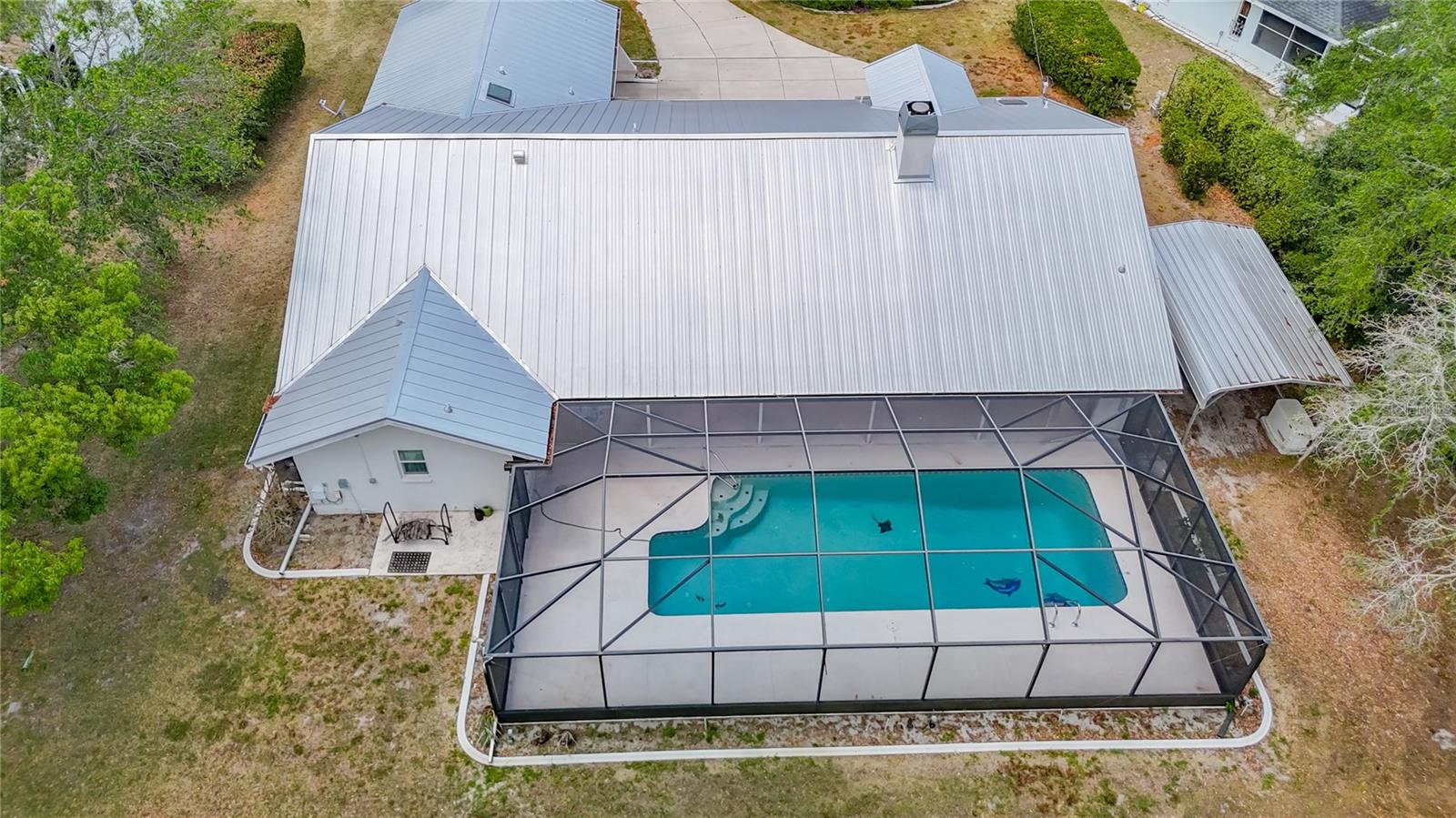 1276 MEREDITH DRIVE