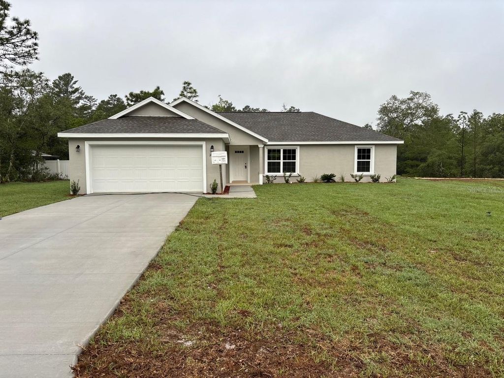 Photo of 10944 W Ober Terrace, Dunnellon, FL 34433 (MLS # G5112344)