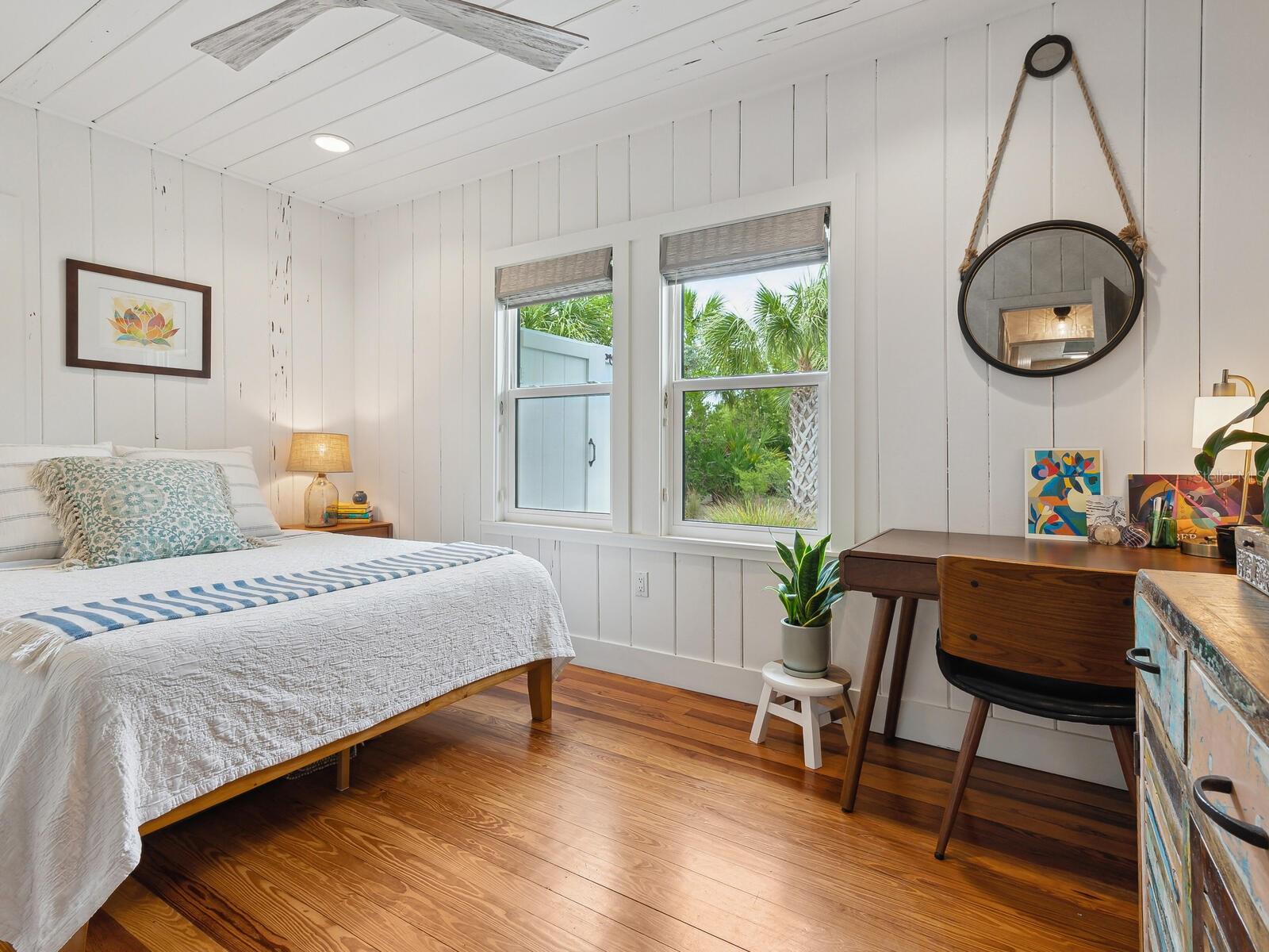 LONGBEACH ON LONGBOAT KEY - Residential