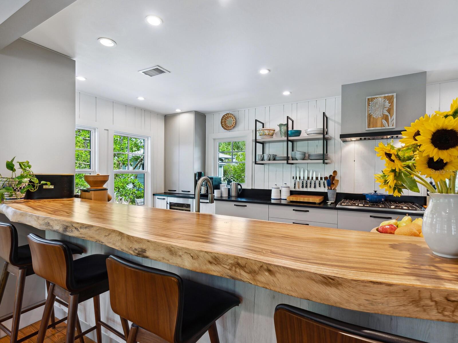 LONGBEACH ON LONGBOAT KEY - Residential