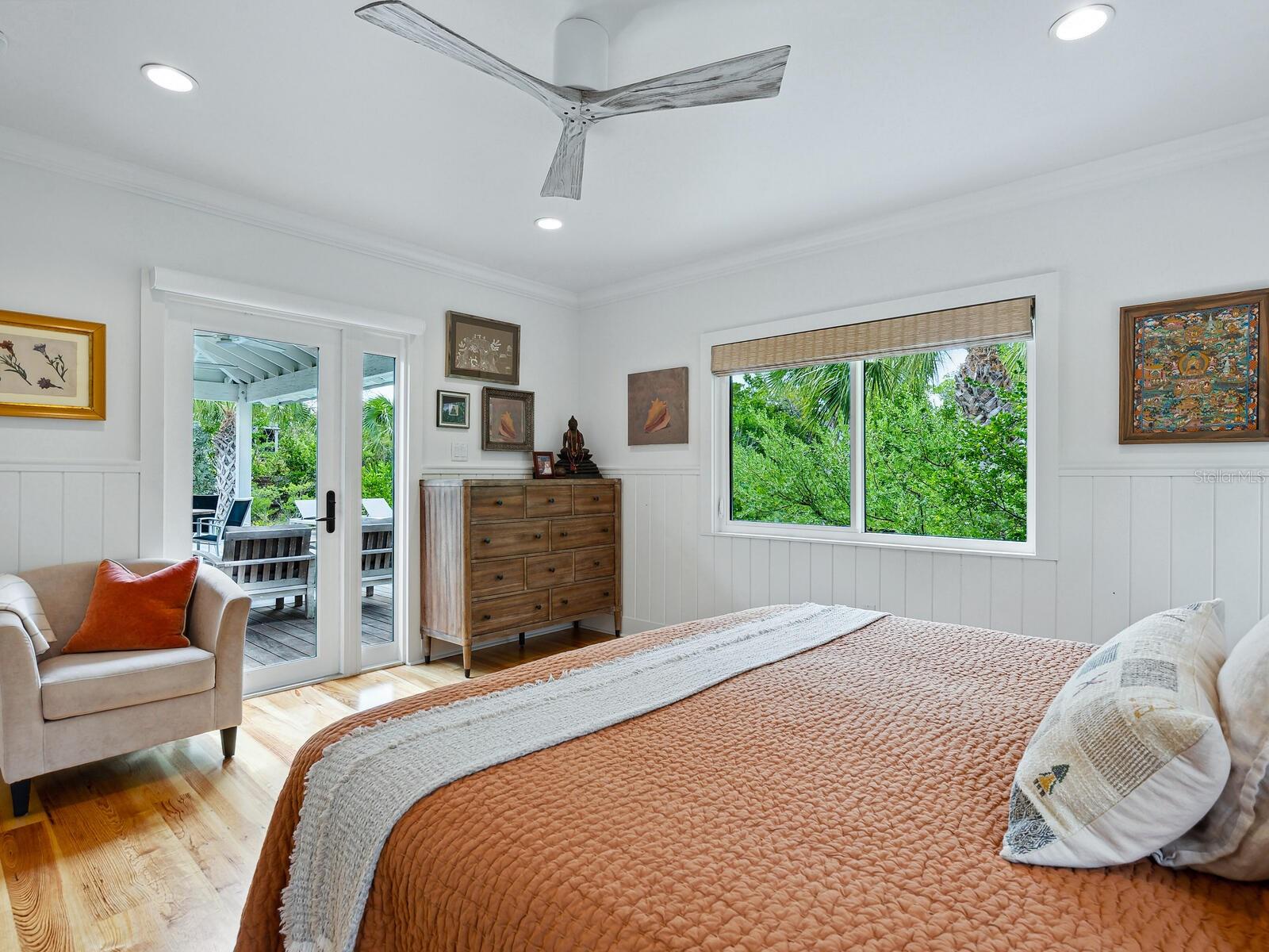 LONGBEACH ON LONGBOAT KEY - Residential