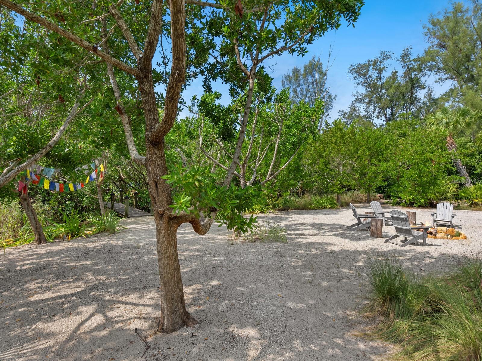 LONGBEACH ON LONGBOAT KEY - Residential