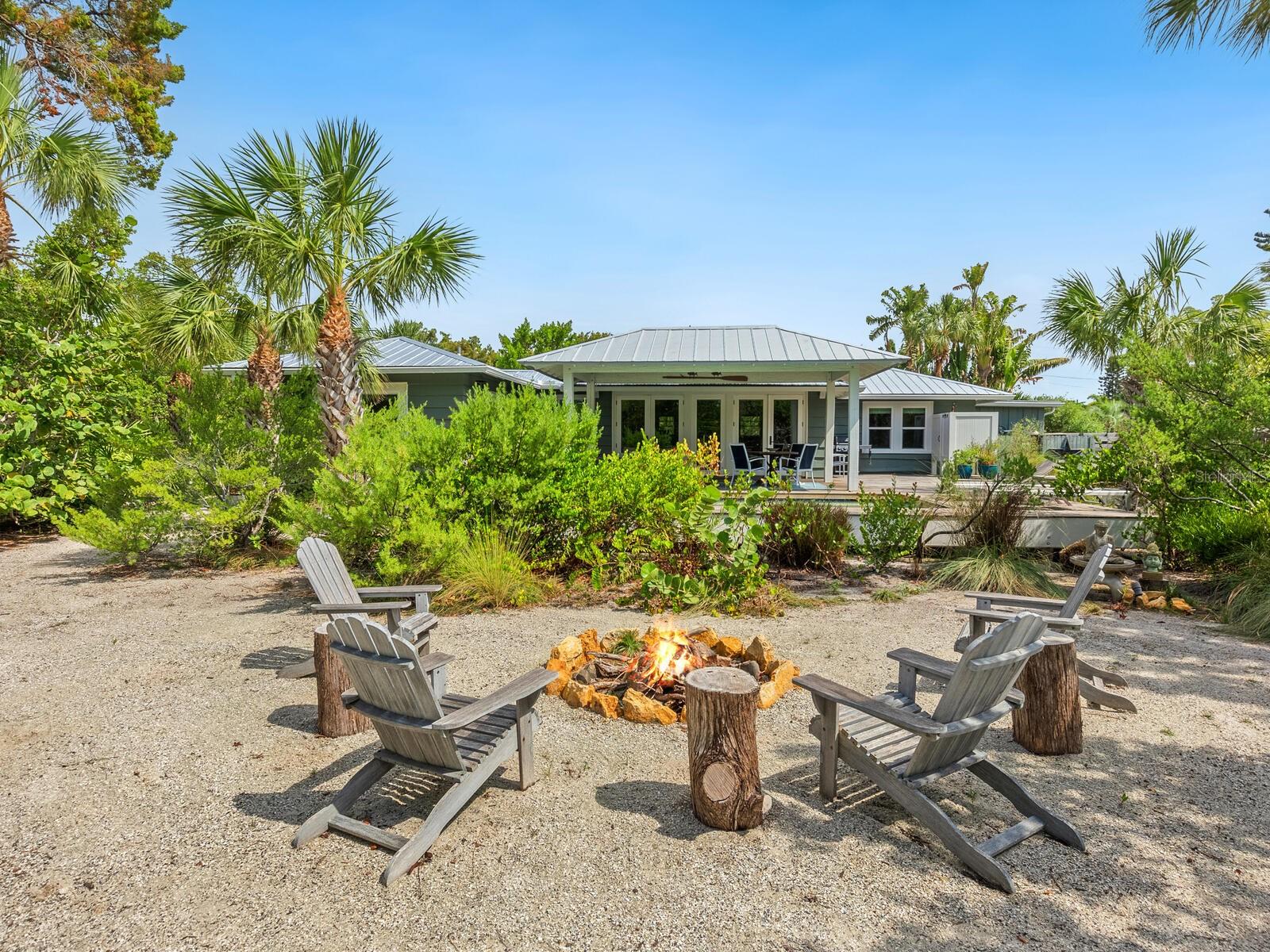 LONGBEACH ON LONGBOAT KEY - Residential