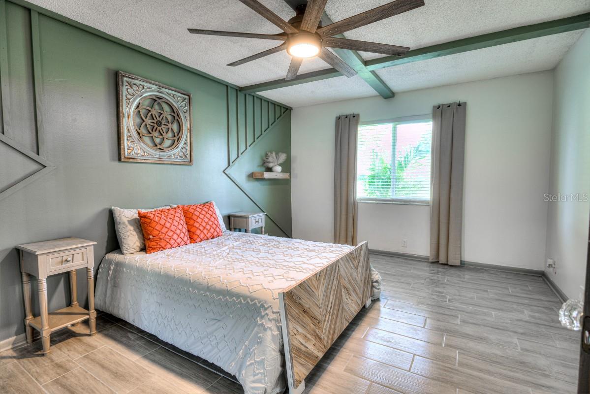 PALM HARBOR CENTER PH 01 - Residential