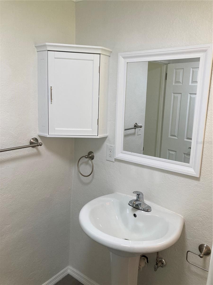 00 - Residential Income