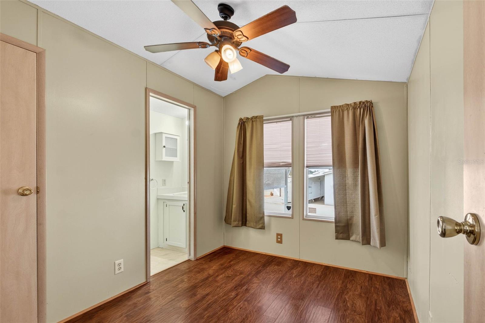 WEST VIEW RIDGE RESORTS INC - Residential