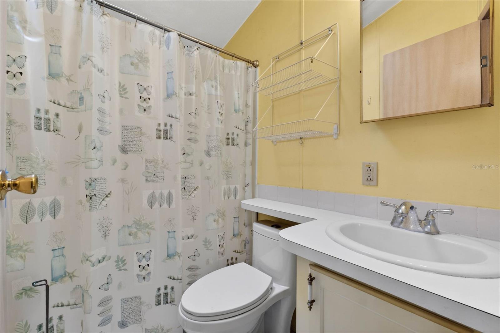 WEST VIEW RIDGE RESORTS INC - Residential