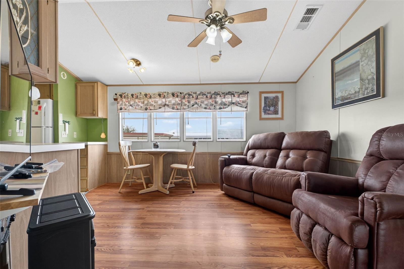 WEST VIEW RIDGE RESORTS INC - Residential