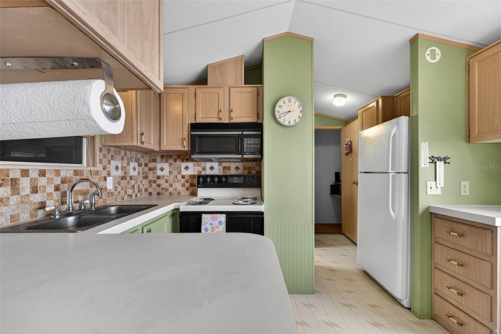 WEST VIEW RIDGE RESORTS INC - Residential