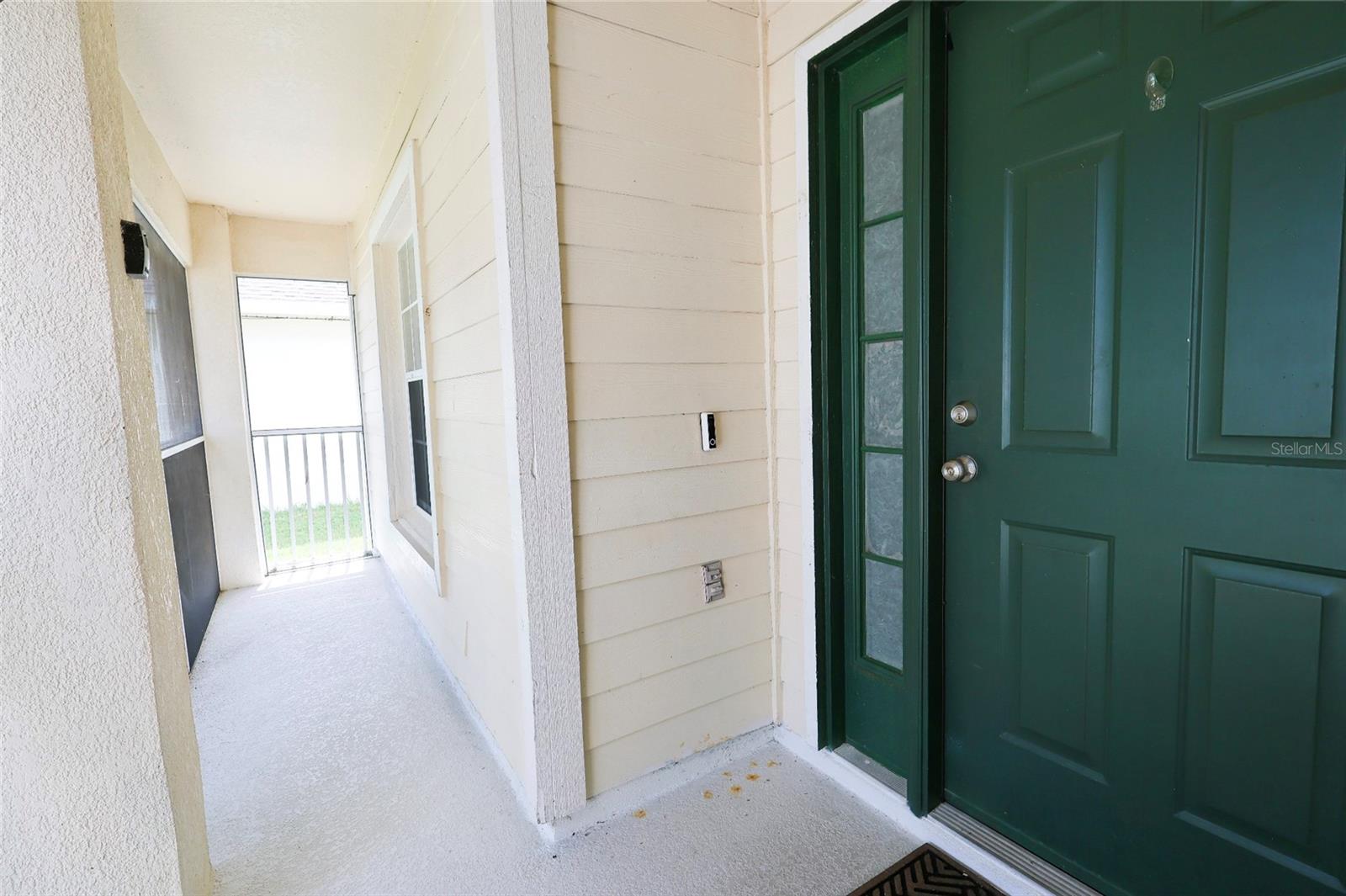 2674 WILLOW GLEN CIRCLE