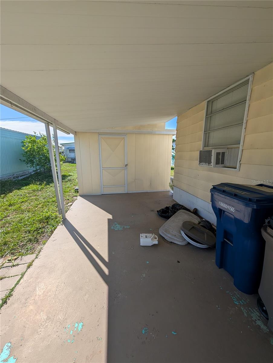 FLORIDANA MOBILE HOMESITE 3 - Residential