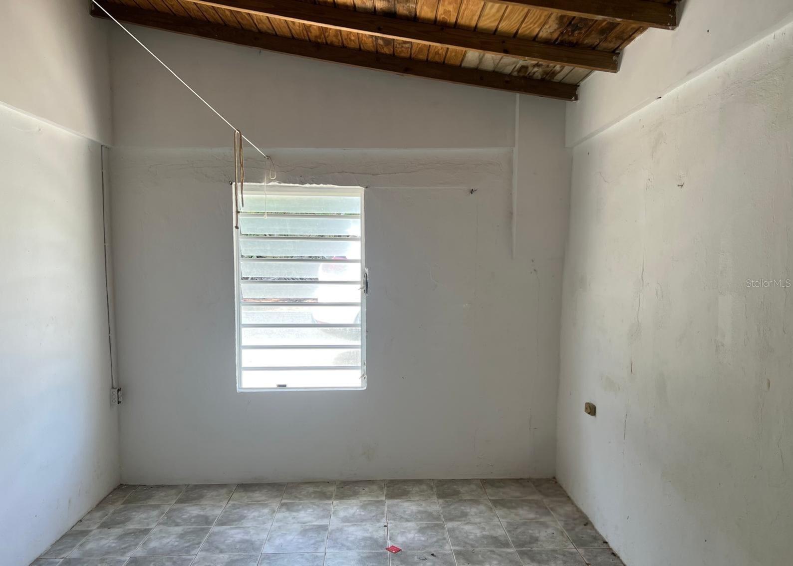 Carr 681 BARRIO ISLOTE