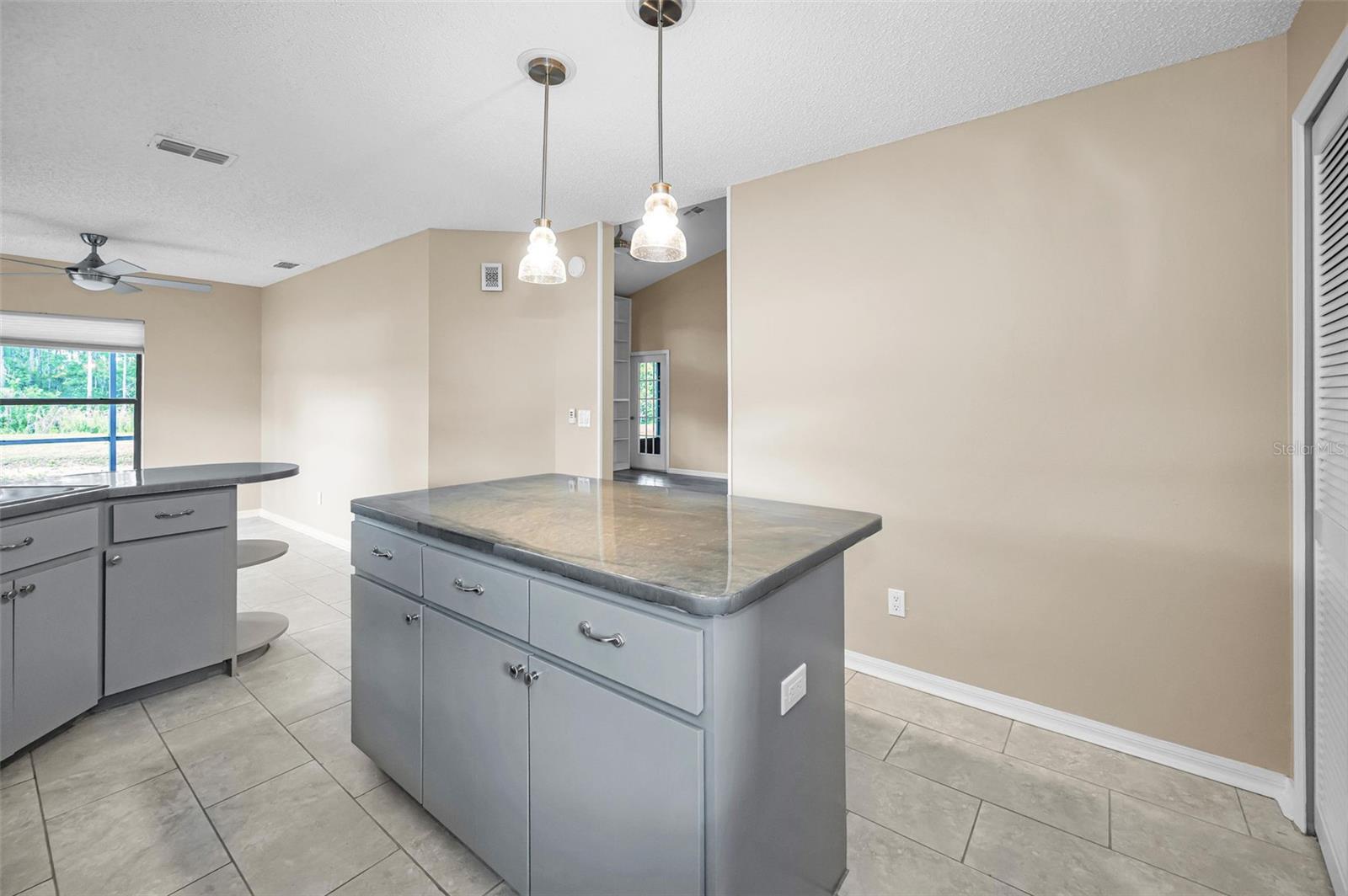 TIMBER GREENS PH 01D - Residential Lease