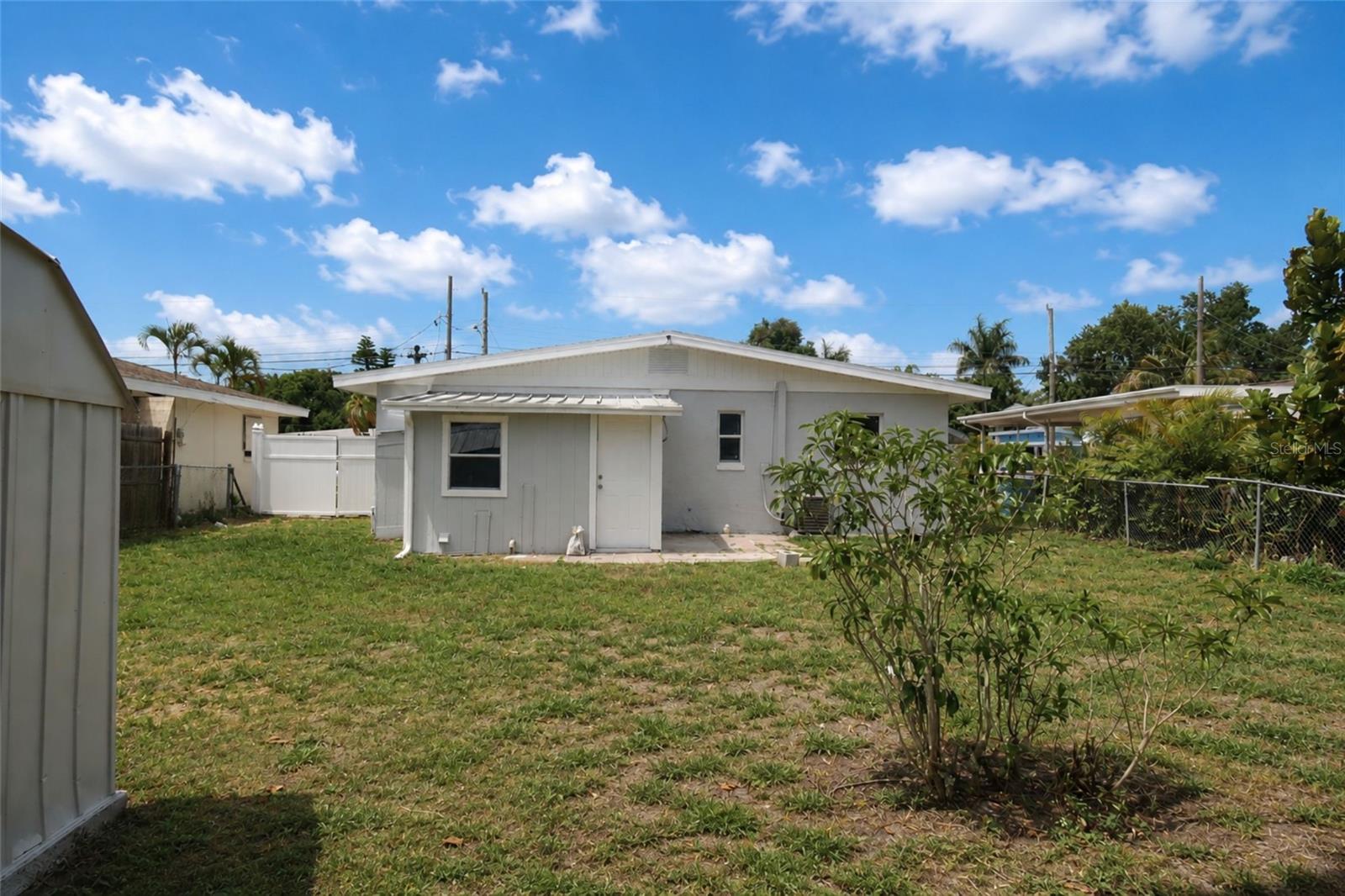 LENORE HEIGHTS - Residential