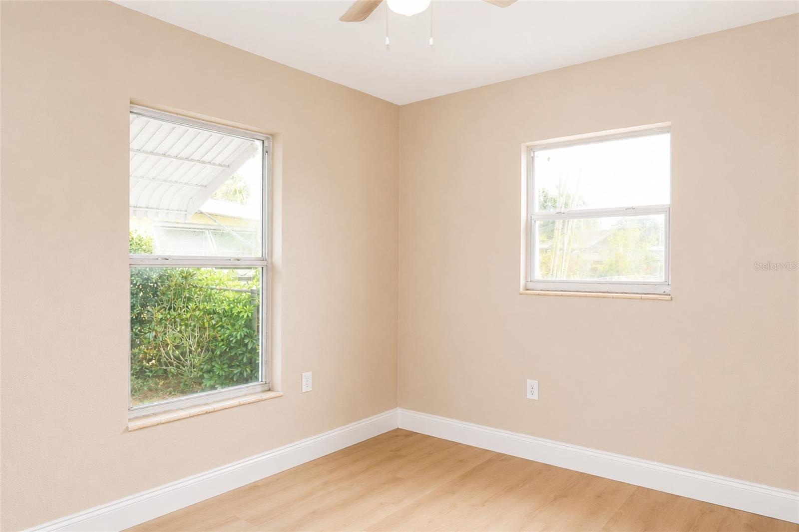 LENORE HEIGHTS - Residential