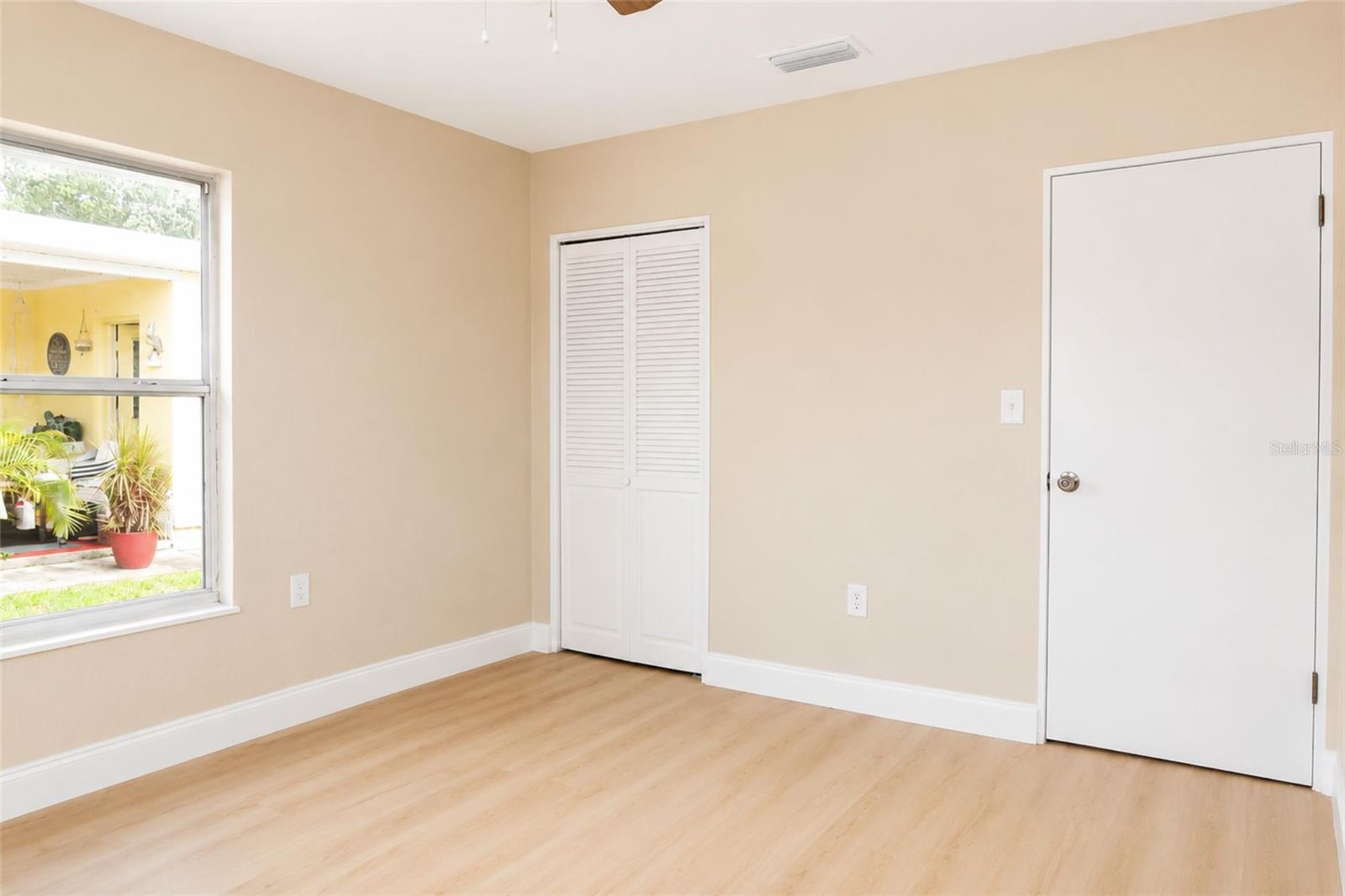 LENORE HEIGHTS - Residential