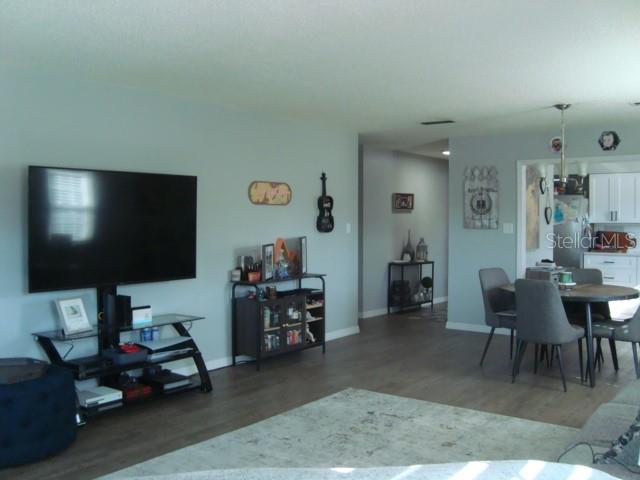 1706 BELLEAIR FOREST DRIVE 340