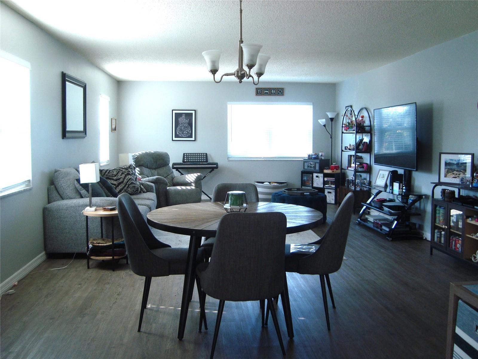 1706 BELLEAIR FOREST DRIVE 340