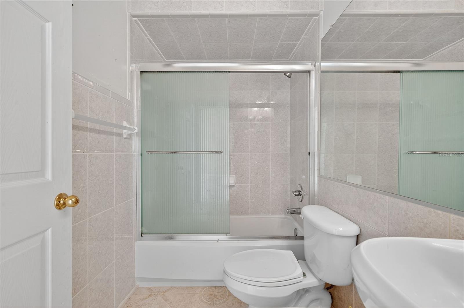 EDGEWATER VILLAGE UNIT 1 - Residential