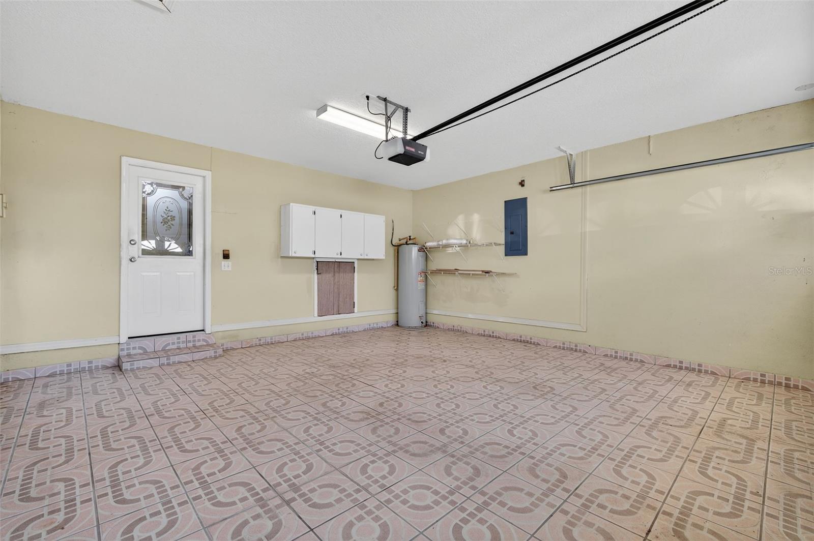 EDGEWATER VILLAGE UNIT 1 - Residential