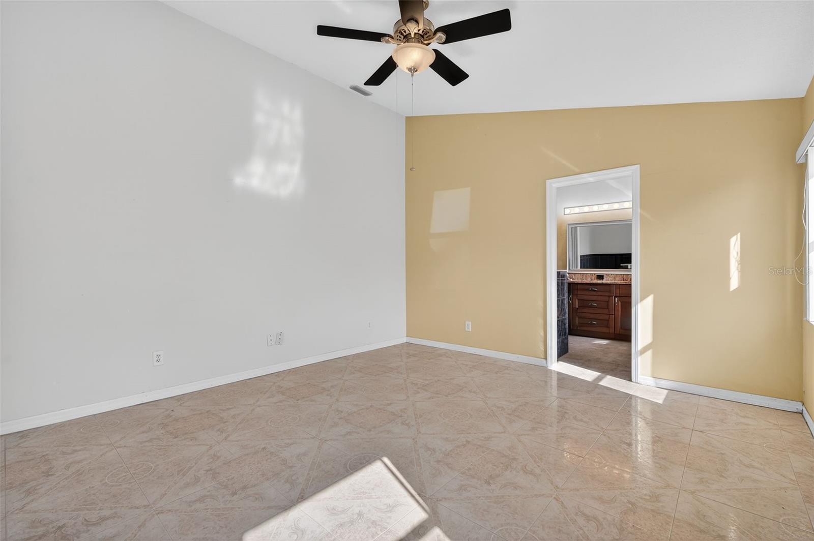 EDGEWATER VILLAGE UNIT 1 - Residential