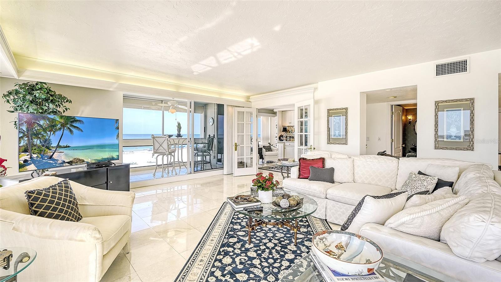 PALM BAY CLUB I - Residential