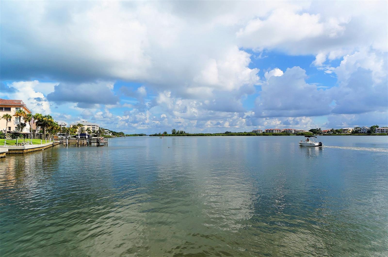 PALM BAY CLUB I - Residential